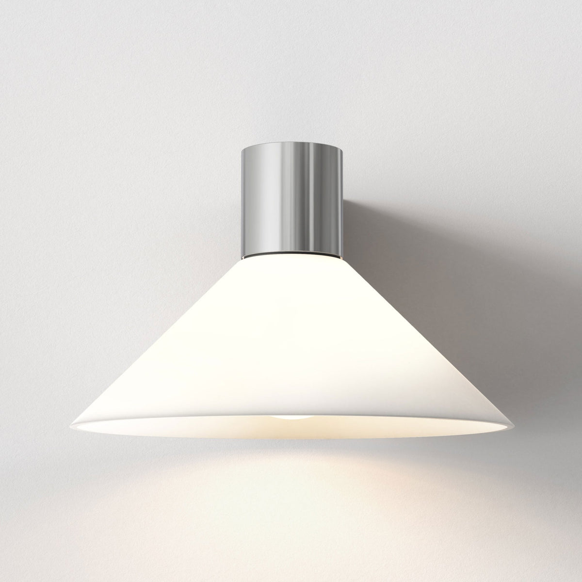 Conic IP44 Wall Light in Polished Chrome
