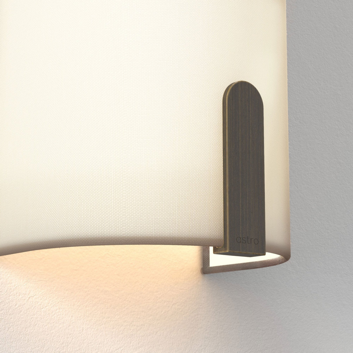 Elba 600 Wall Light in Putty Fabric