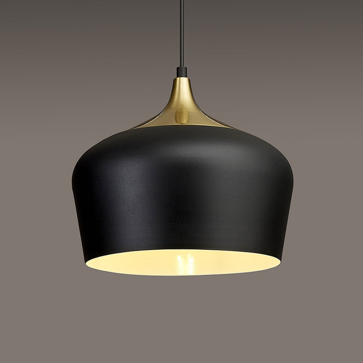 Dartington Pendant in Black with Gold Detail