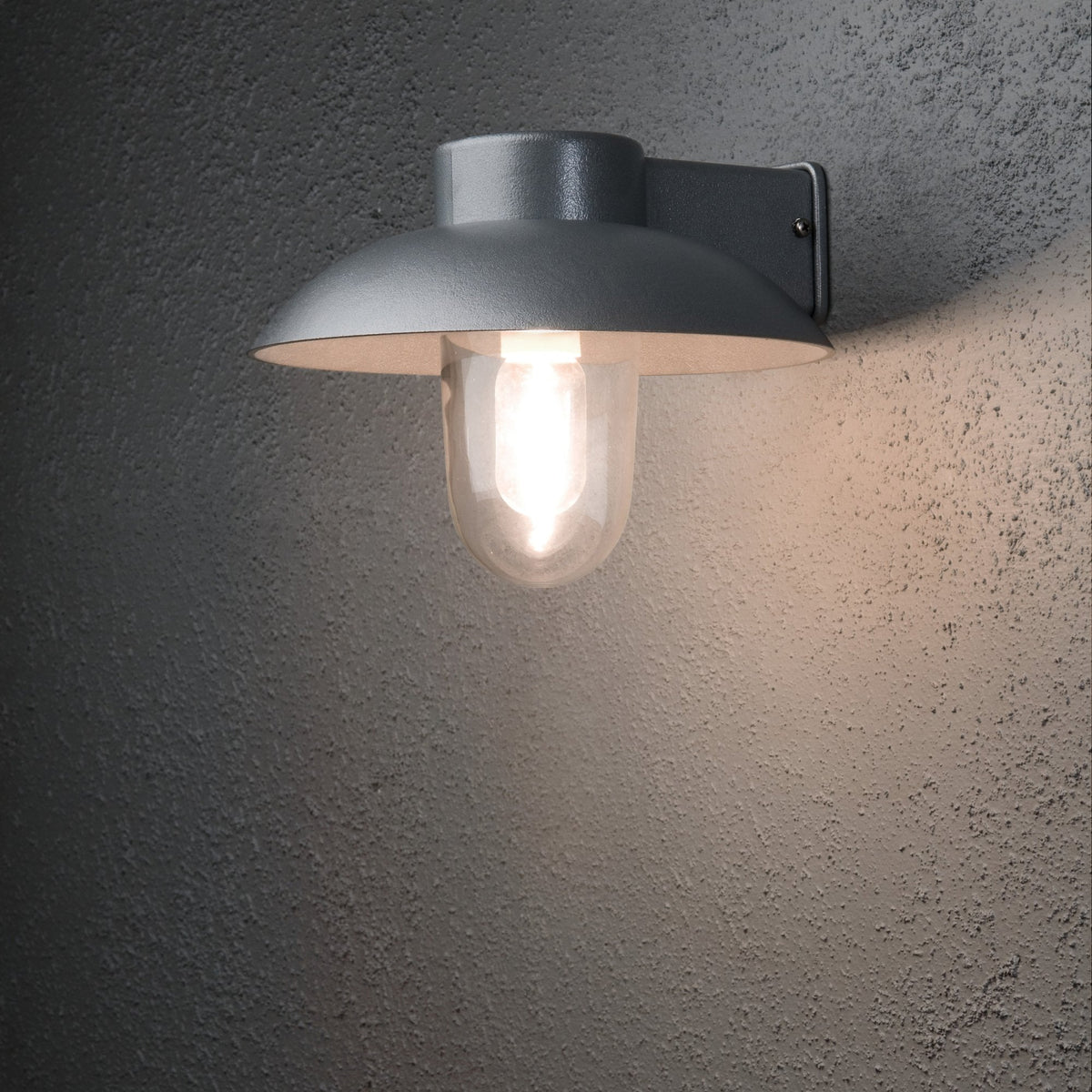Mani Outdoor IP44 E27 Wall Light in Grey