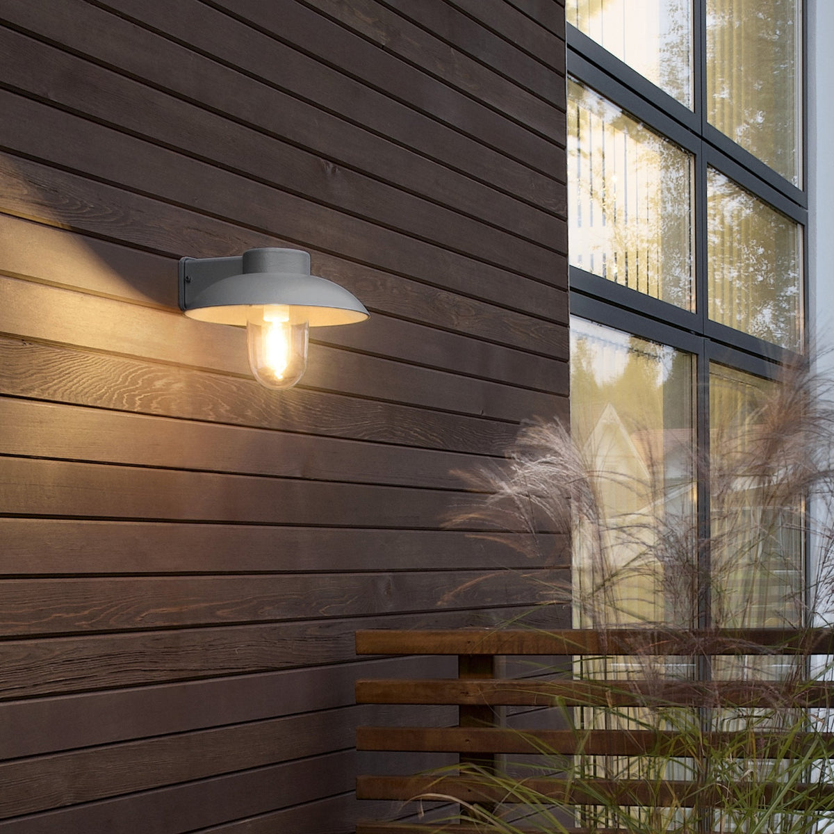 Mani Outdoor IP44 E27 Wall Light in Grey