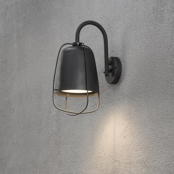Perugia IP44 Outdoor E27 Wall Light in Black