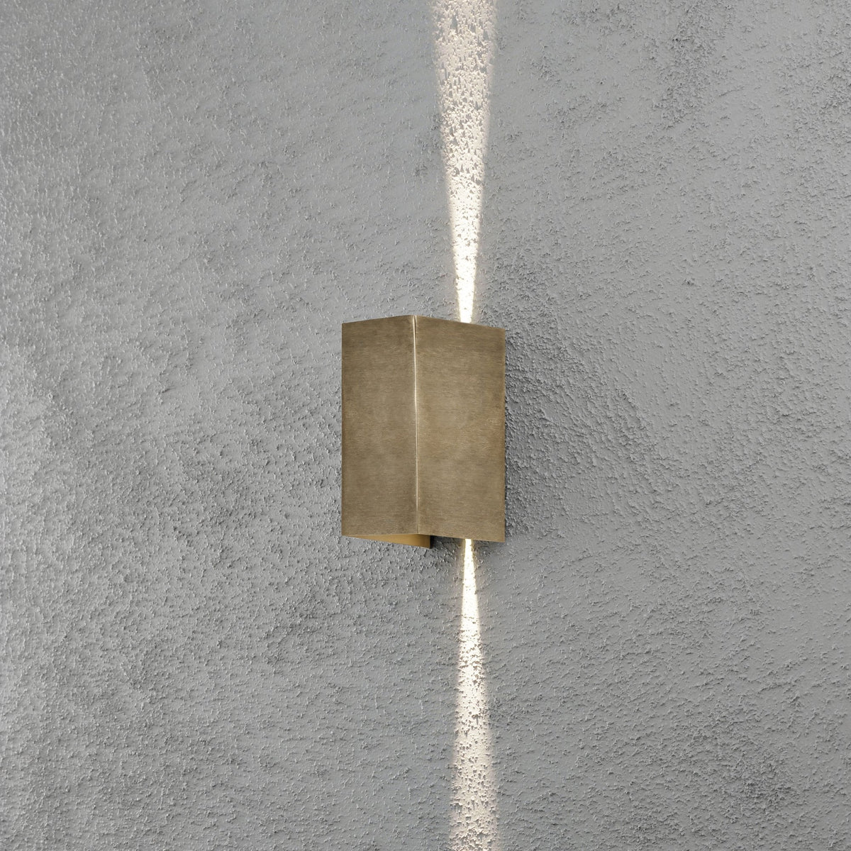 Cremona Edge IP54 Twin Adjustable Beam 9w LED Wall Light in Brushed Brass Finish