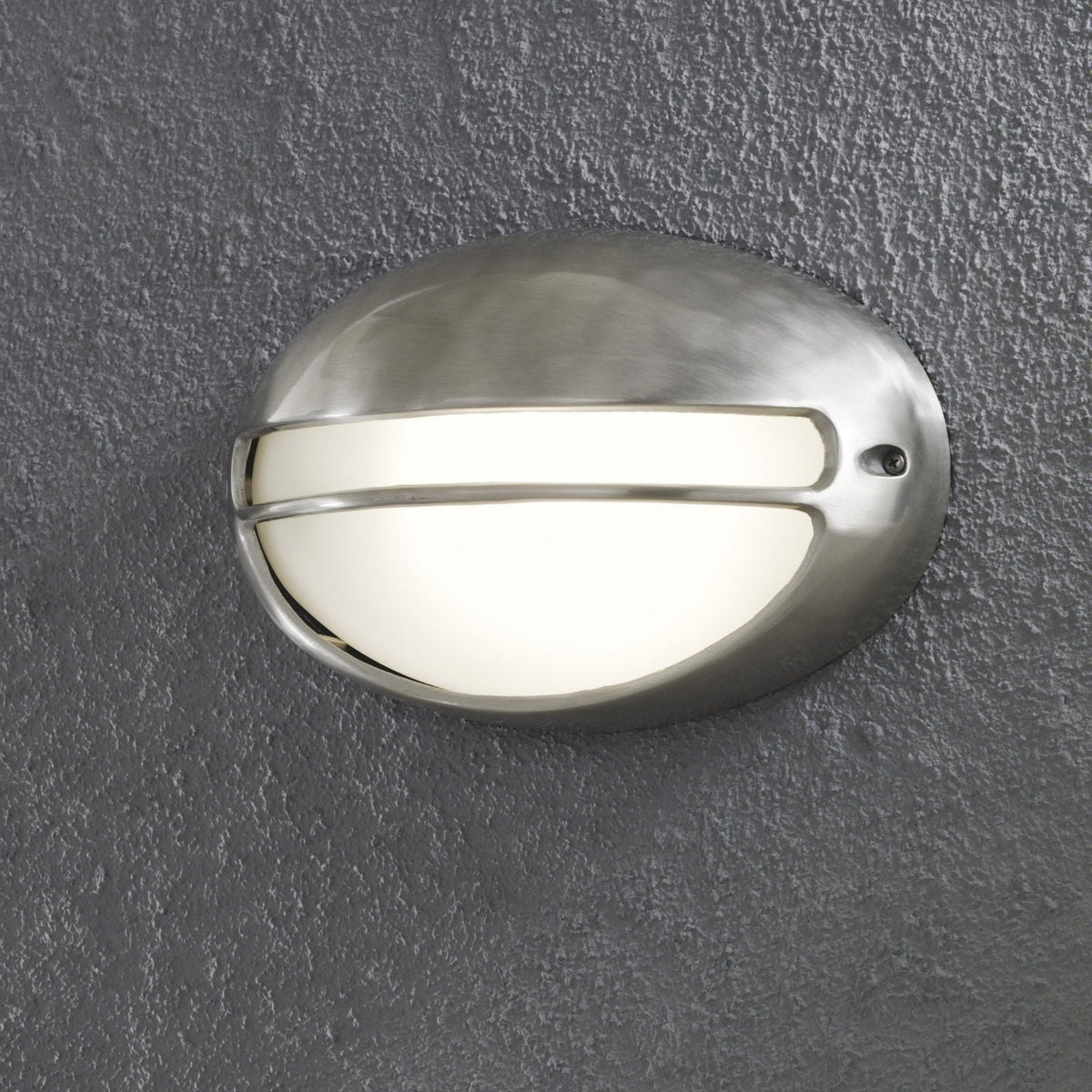 Torino Oval IP44 Outdoor E27 Bulkhead in Brushed Aluminium