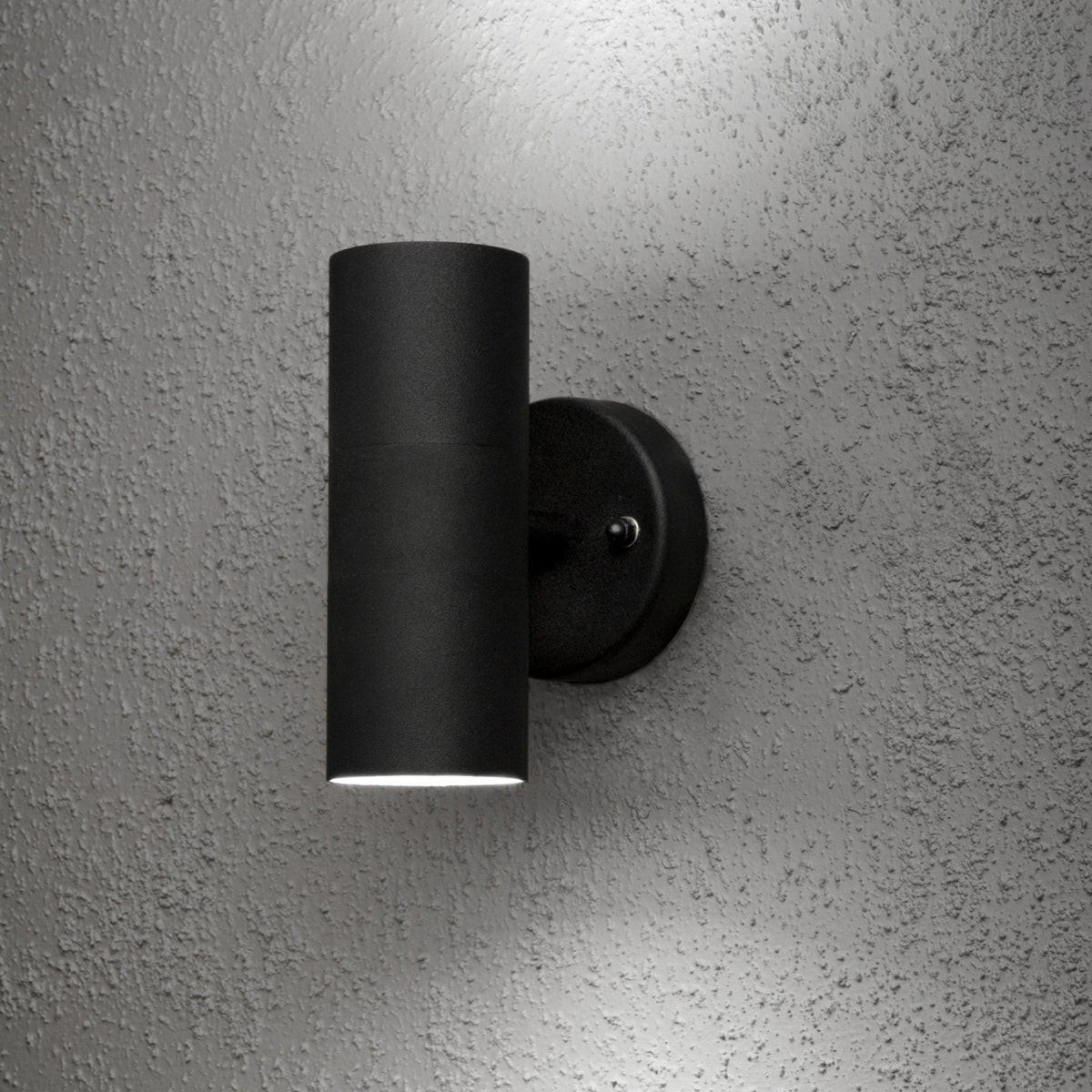 Modena Outdoor IP44 Twin GU10 Wall Light in Black