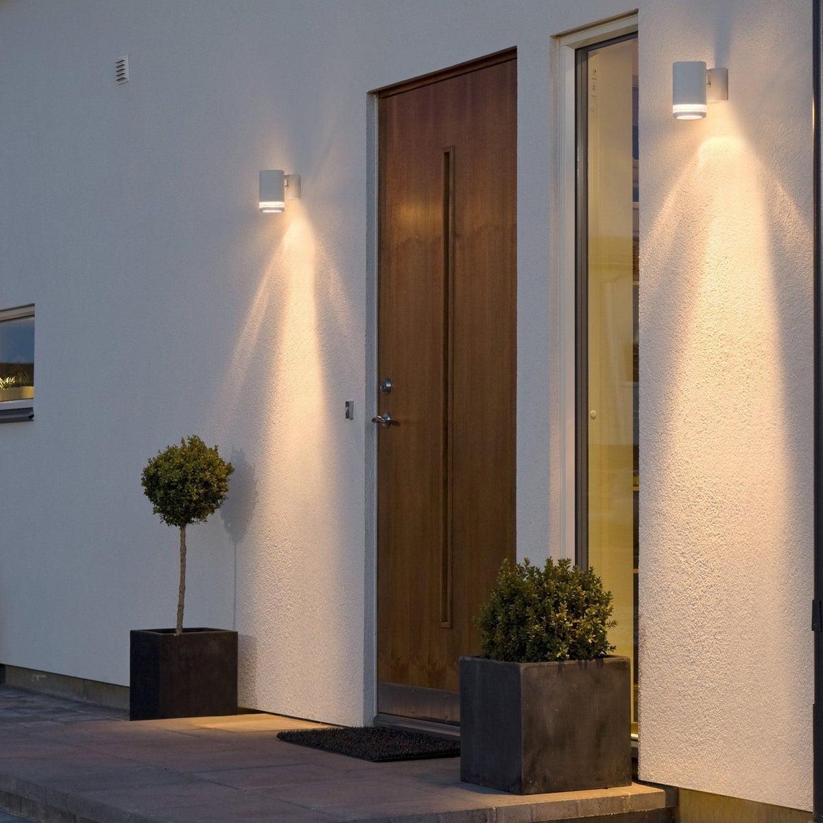 Modena Banded Outdoor IP44 Single GU10 Wall Light in White
