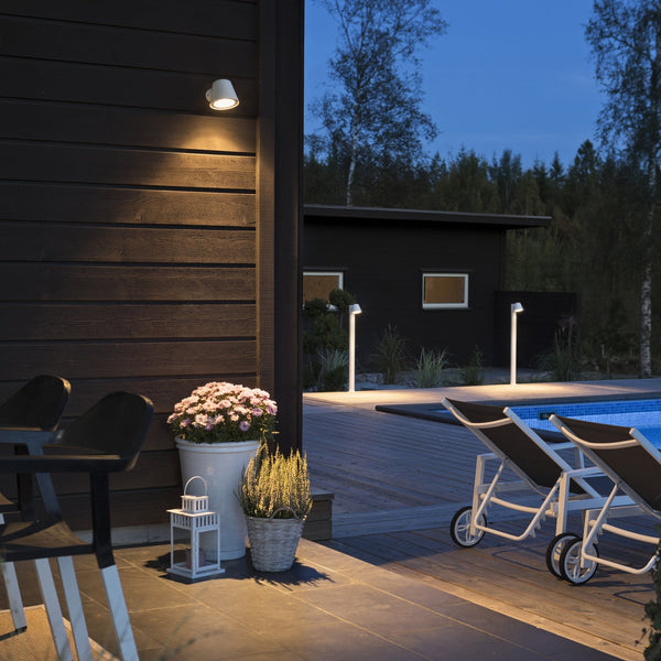 Trieste Outdoor IP44 Mast GU10 Wall Light in White