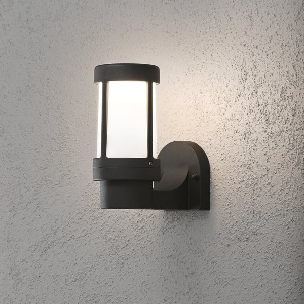 Siena IP44 Outdoor E27 Wall Light in Black