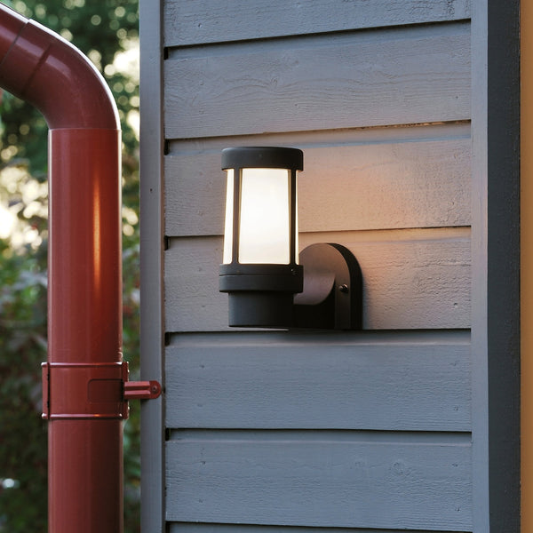 Siena IP44 Outdoor E27 Wall Light in Black