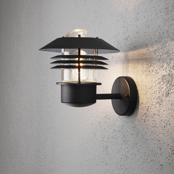 Modena Uppsala IP44 Outdoor E27 Wall Light in Black