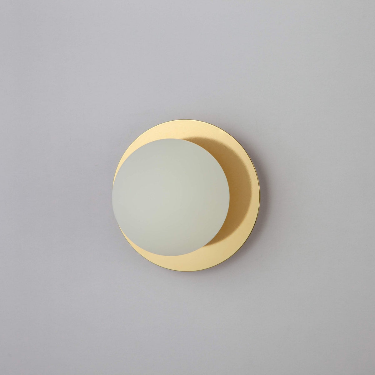Adore G9 Single IP44 Wall Light in Brass