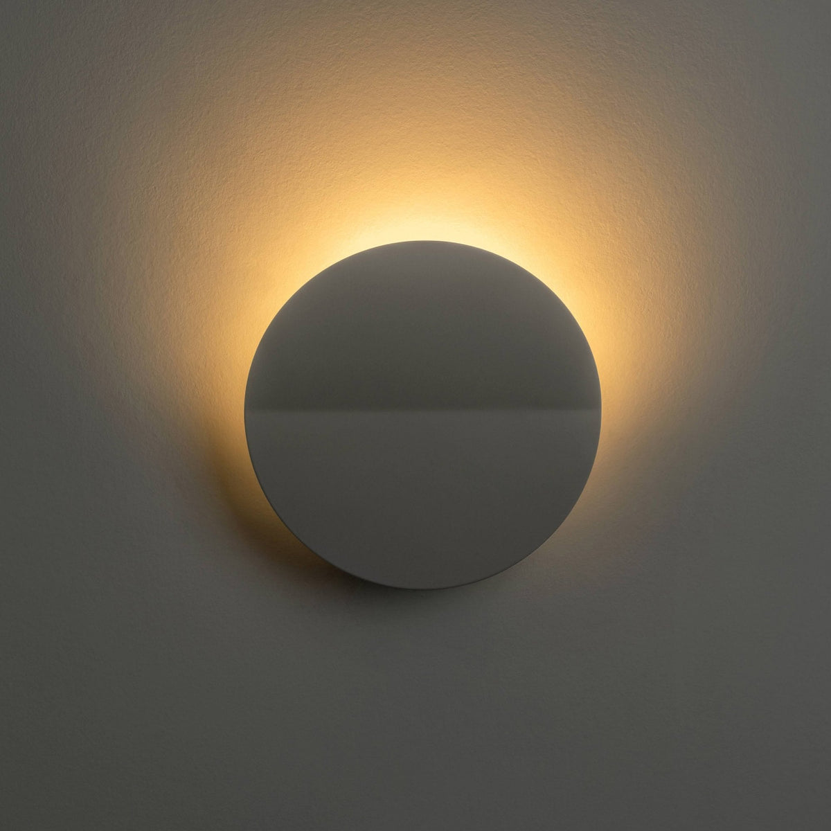 Katya Up Lighter 5w LED Wall Light in Sand