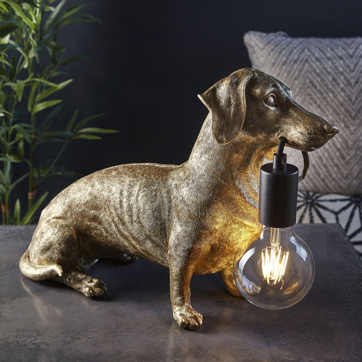 Dachshund Table Lamp in Vintage Gold