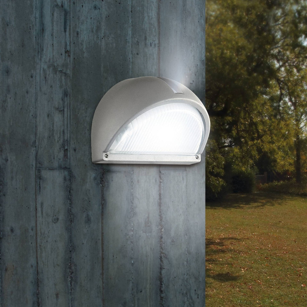 Onja Outdoor IP44 Wall Light