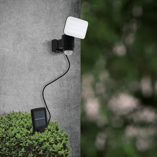 Casabas Solar PIR Motion Sensor Outdoor LED Light in Black
