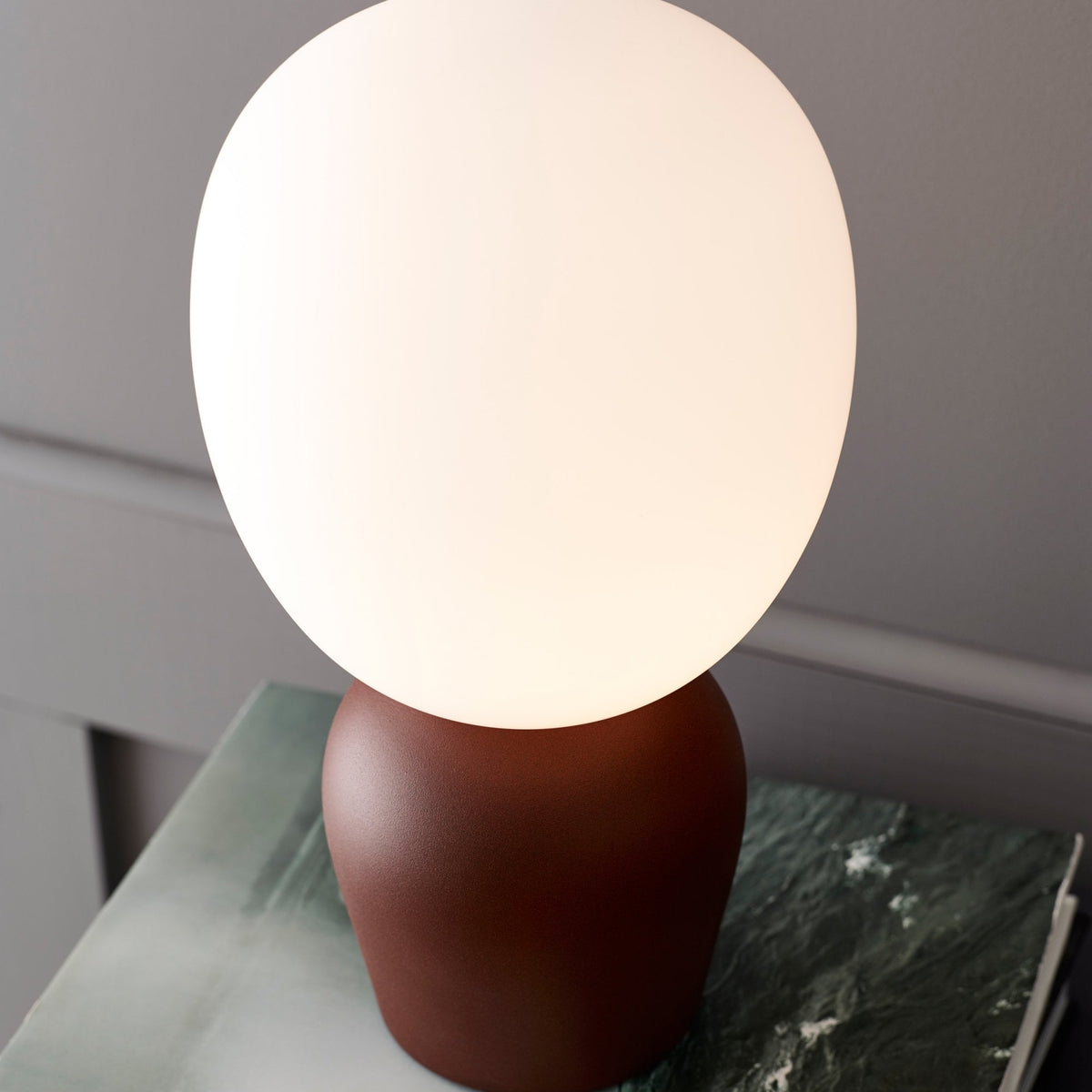 Buddy Table Lamp in Rust