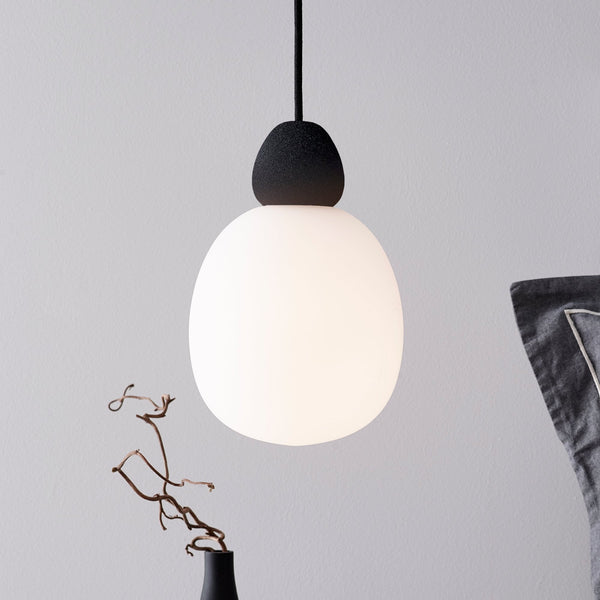 Buddy Pendant in Black