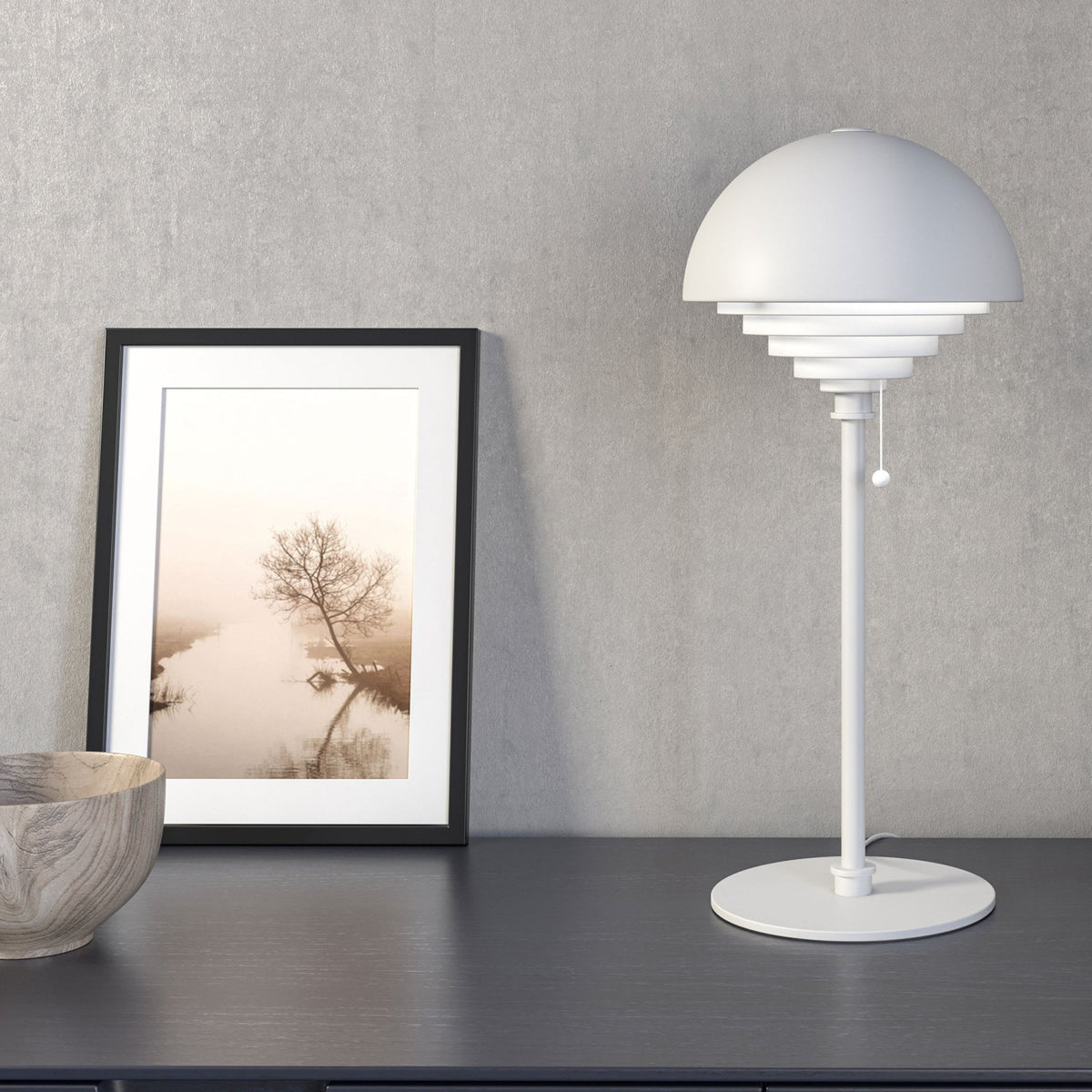 Motown Table Lamp in White