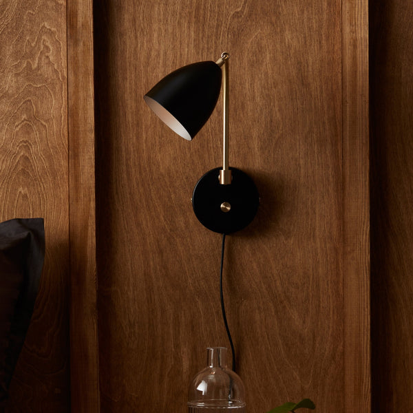 Deluxe Plugged Wall Lamp in Black & Brass