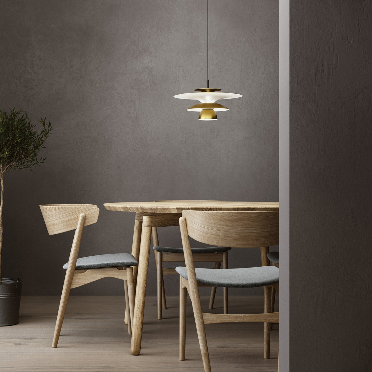 Picasso 380 Pendant in Antique Brass