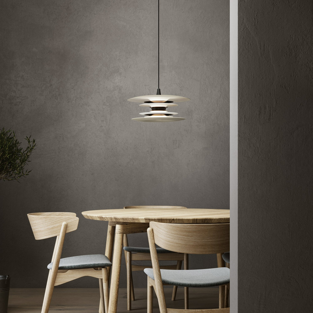 Diablo 400 Single Metal Pendant in Sand & Metallic Bronze
