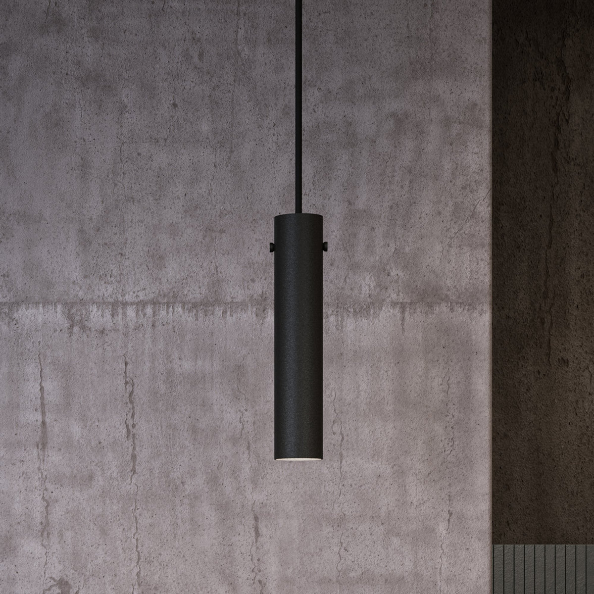 Tyson Single Pendant in Black