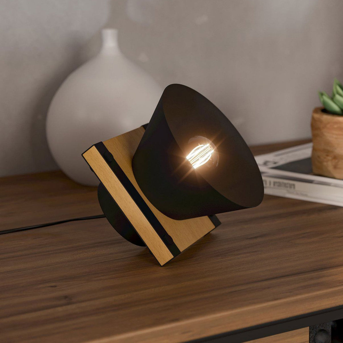 Maccles Table Lamp in Black with Wood Detailing