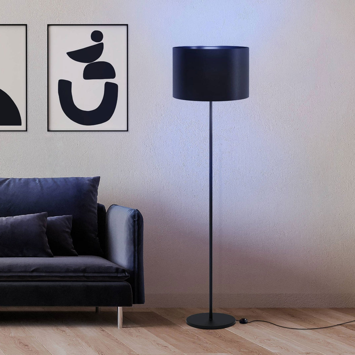 Maserlo 1 Black Floor Lamp with a Black Shade