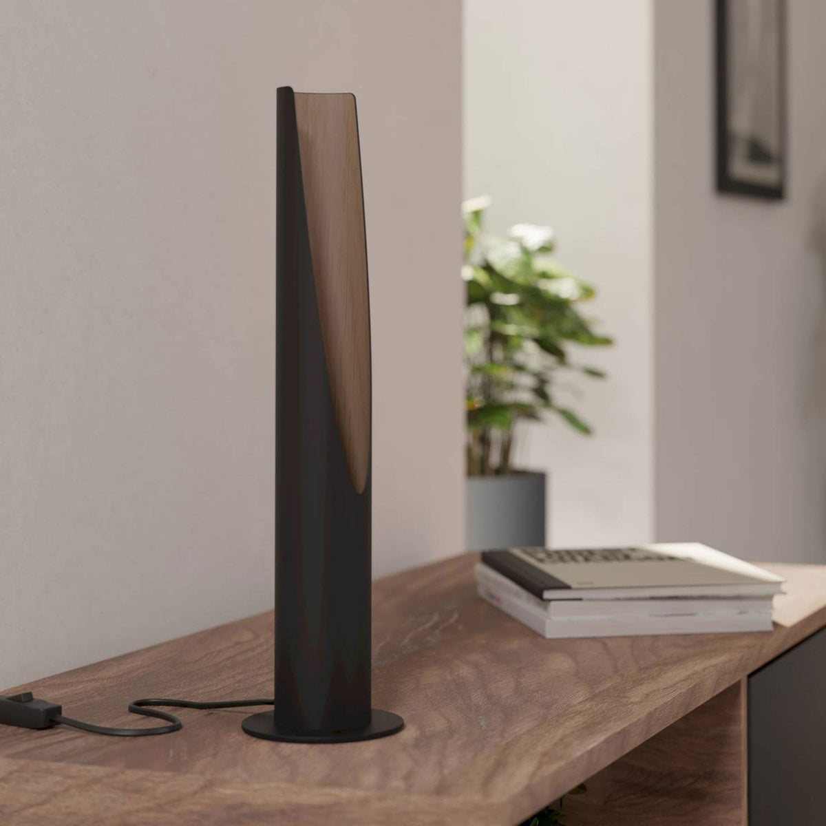 Barbotto Table Lamp in Black with Oak-Effect Inner Surface