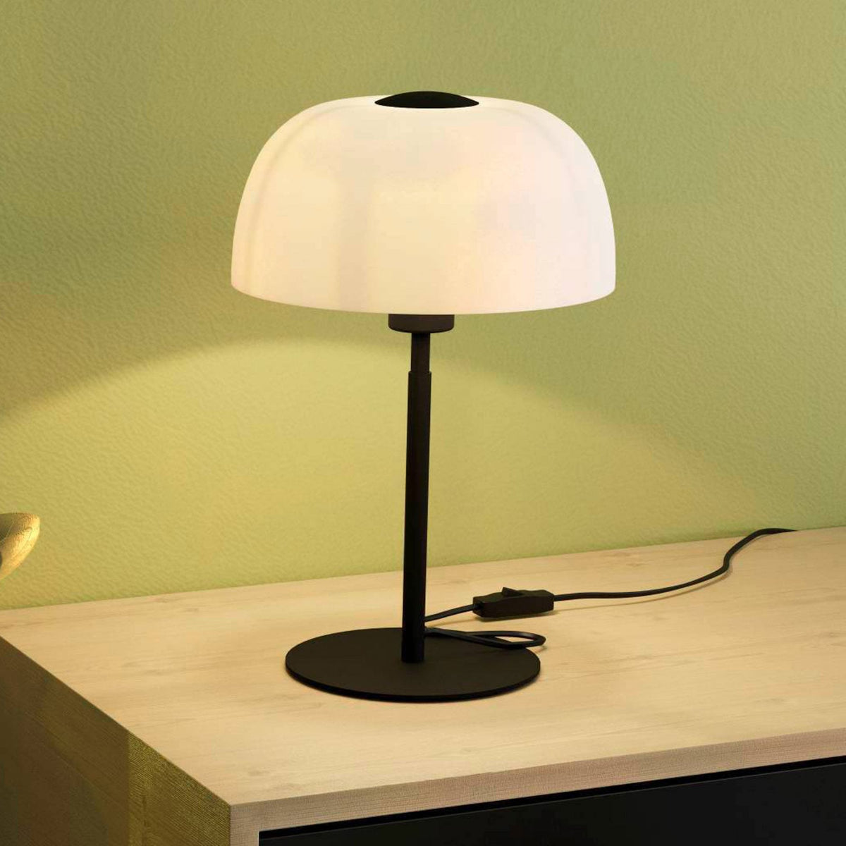 Solo 2 Table Lamp in Black with Etched White Glass Shade