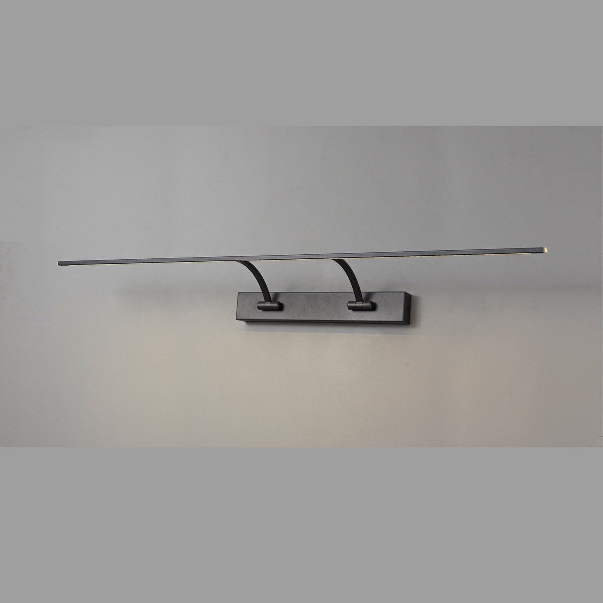 Powderham 900mm 16W Sand Black Adjustable LED Picture Light