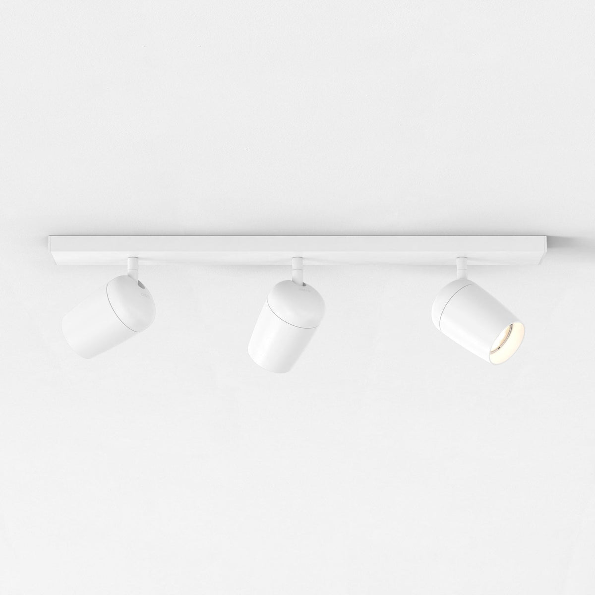 Koto Three Bar Spotlight in Matt White