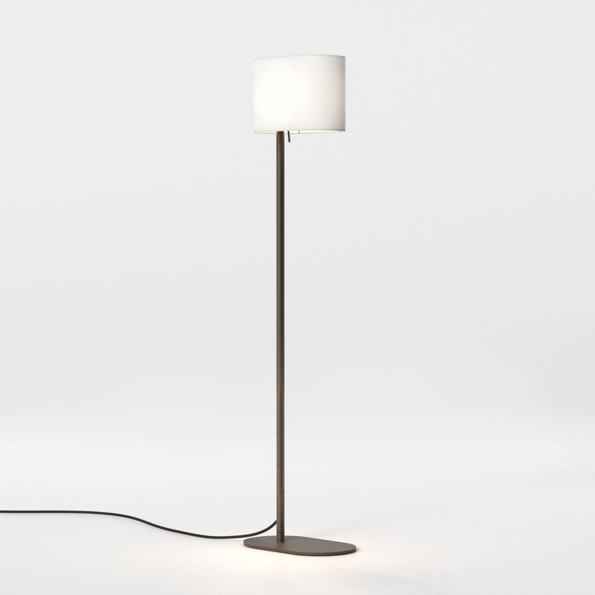 Venn Floor Lamp in Bronze