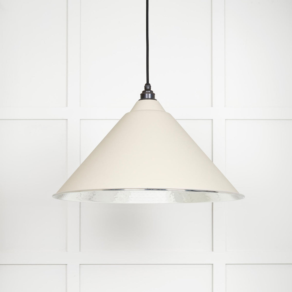 Hammered Nickel Hockley Pendant in Teasel