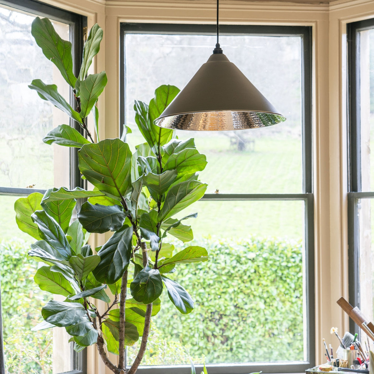 Hammered Nickel Hockley Pendant in Bluff