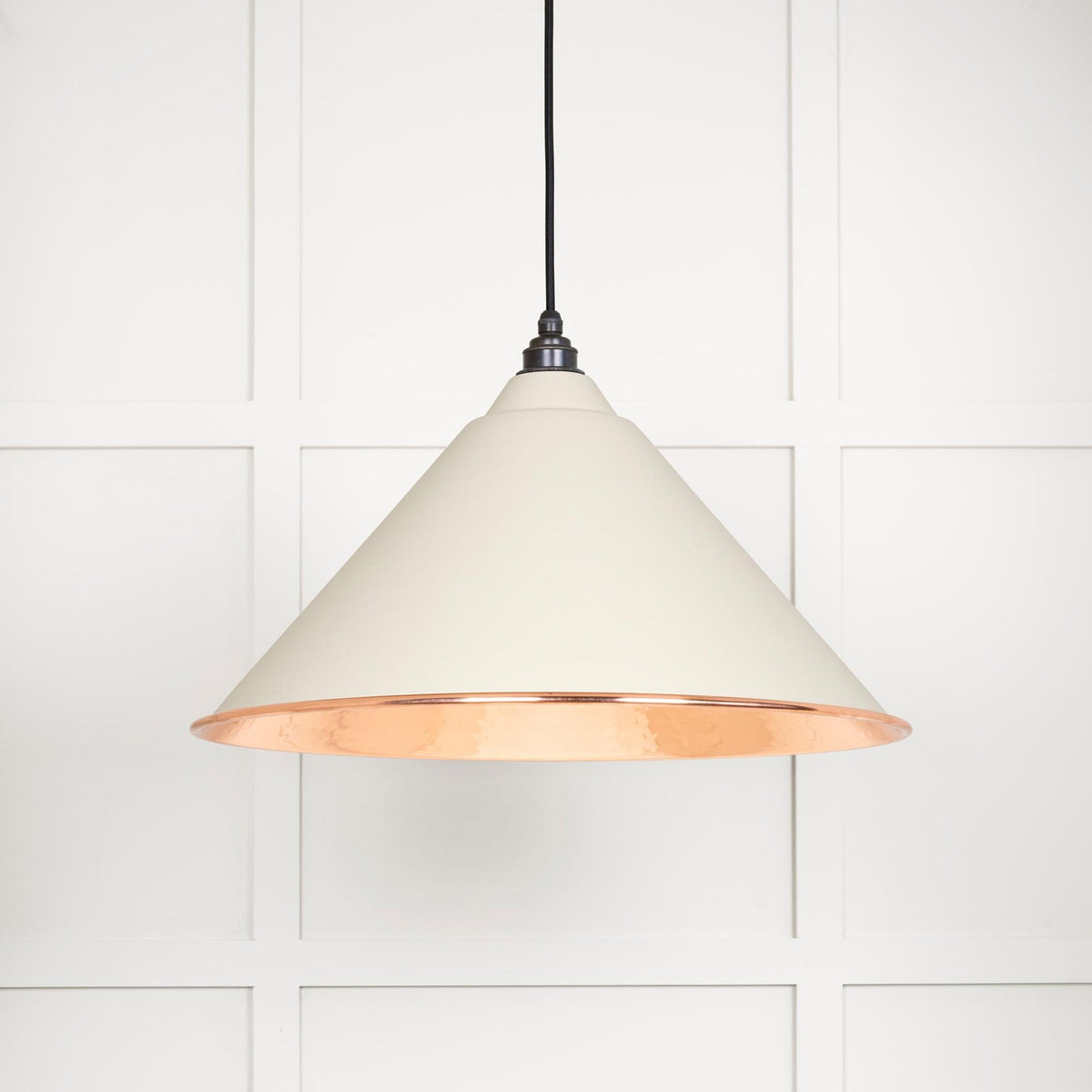 Hammered Copper Hockley Pendant in Teasel