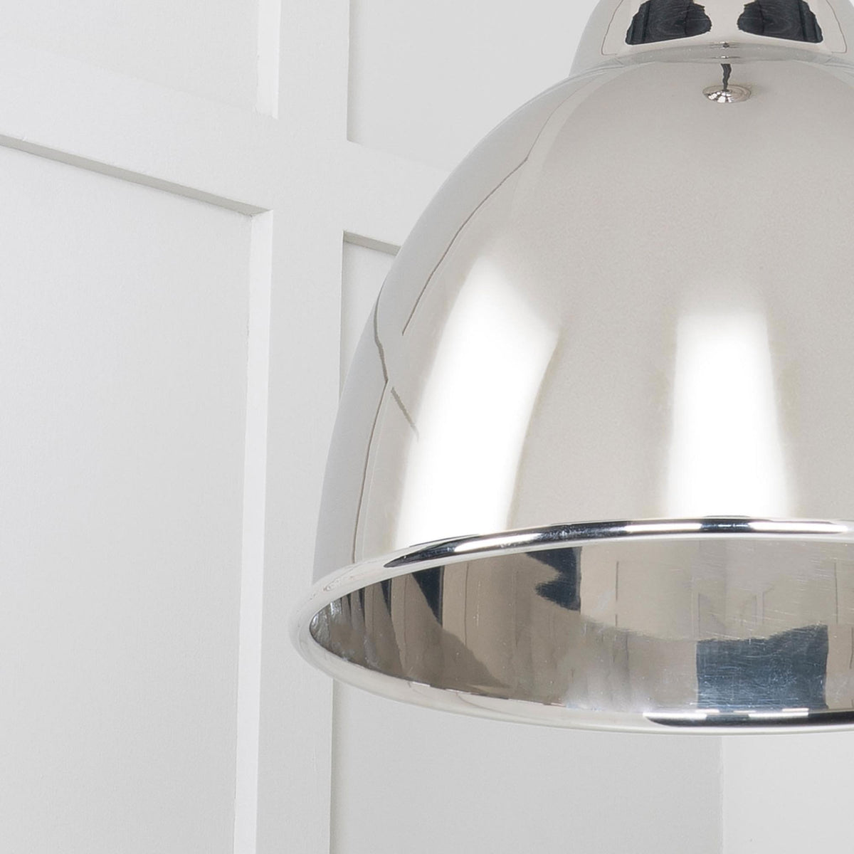 Smooth Nickel Brindley Pendant