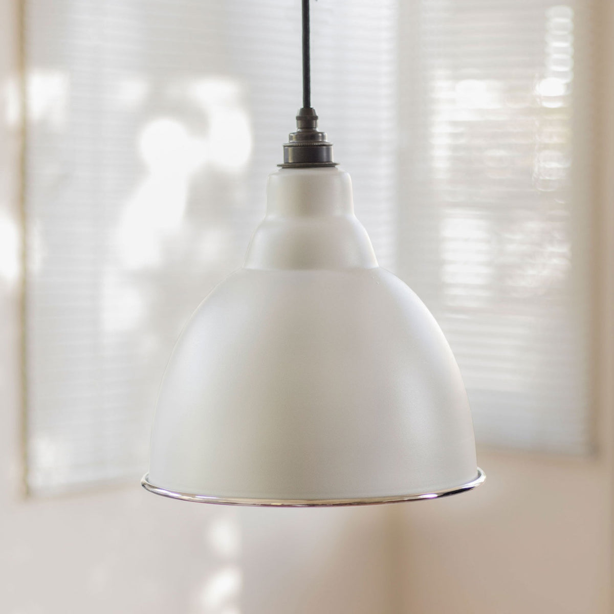 Smooth Nickel Brindley Pendant in Birch