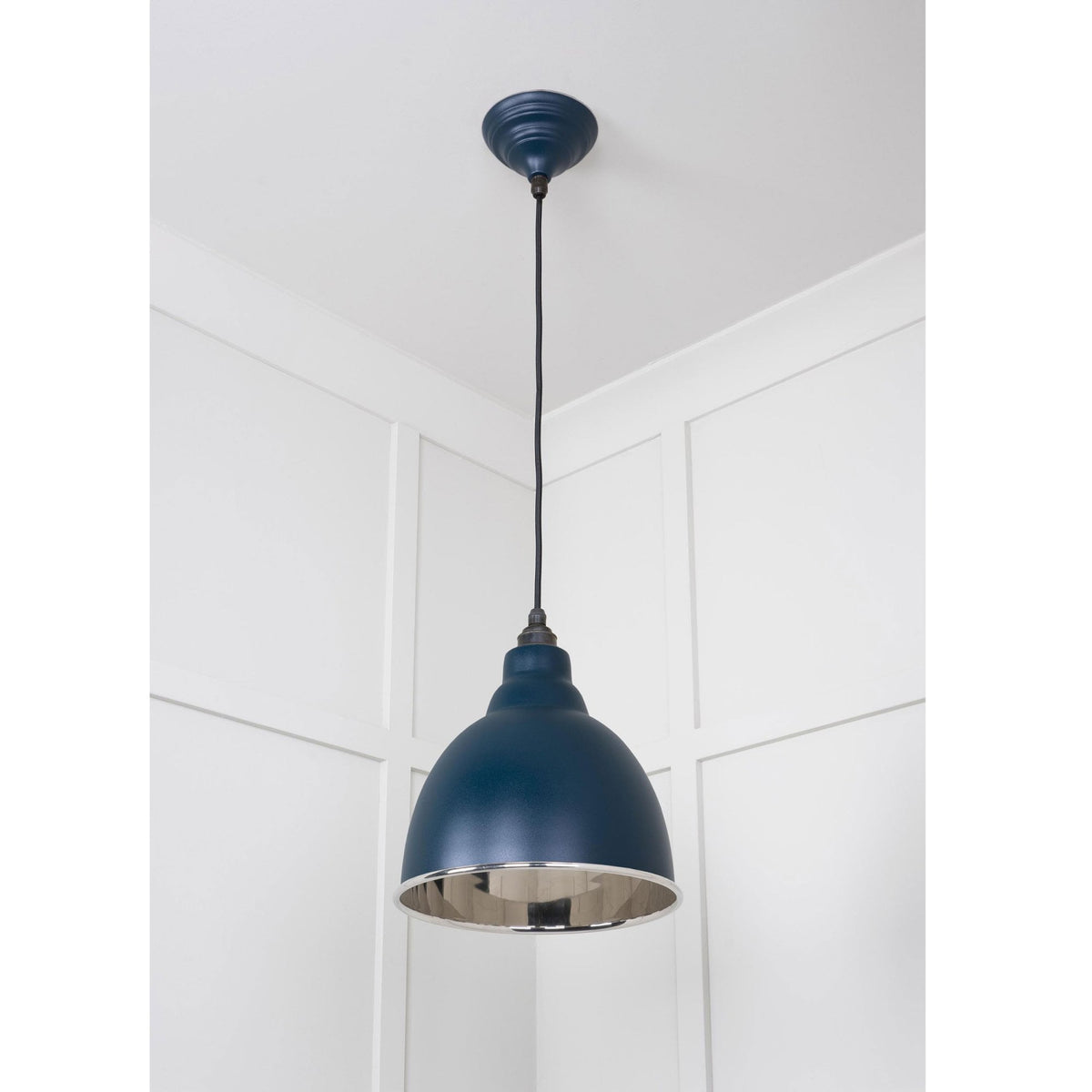 Smooth Nickel Brindley Pendant in Dusk