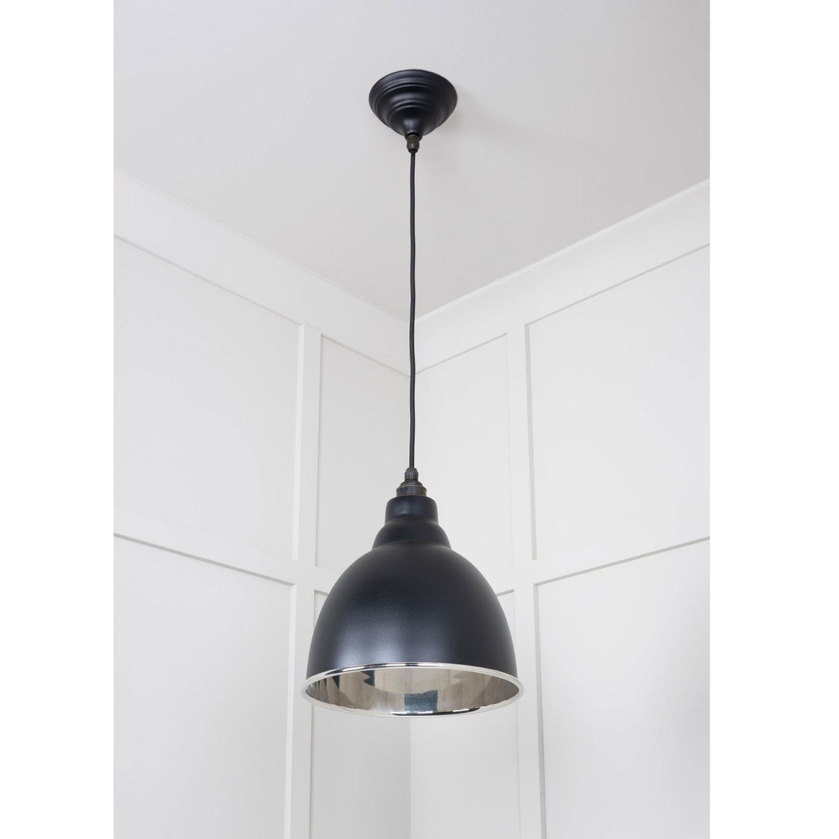 Smooth Nickel Brindley Pendant in Elan Black