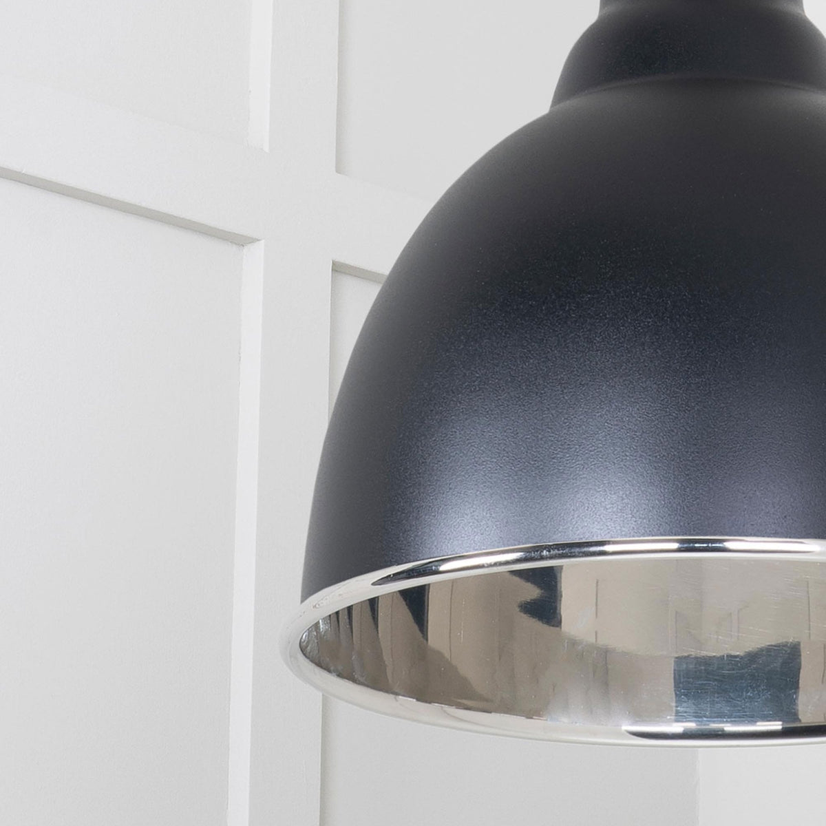 Smooth Nickel Brindley Pendant in Elan Black