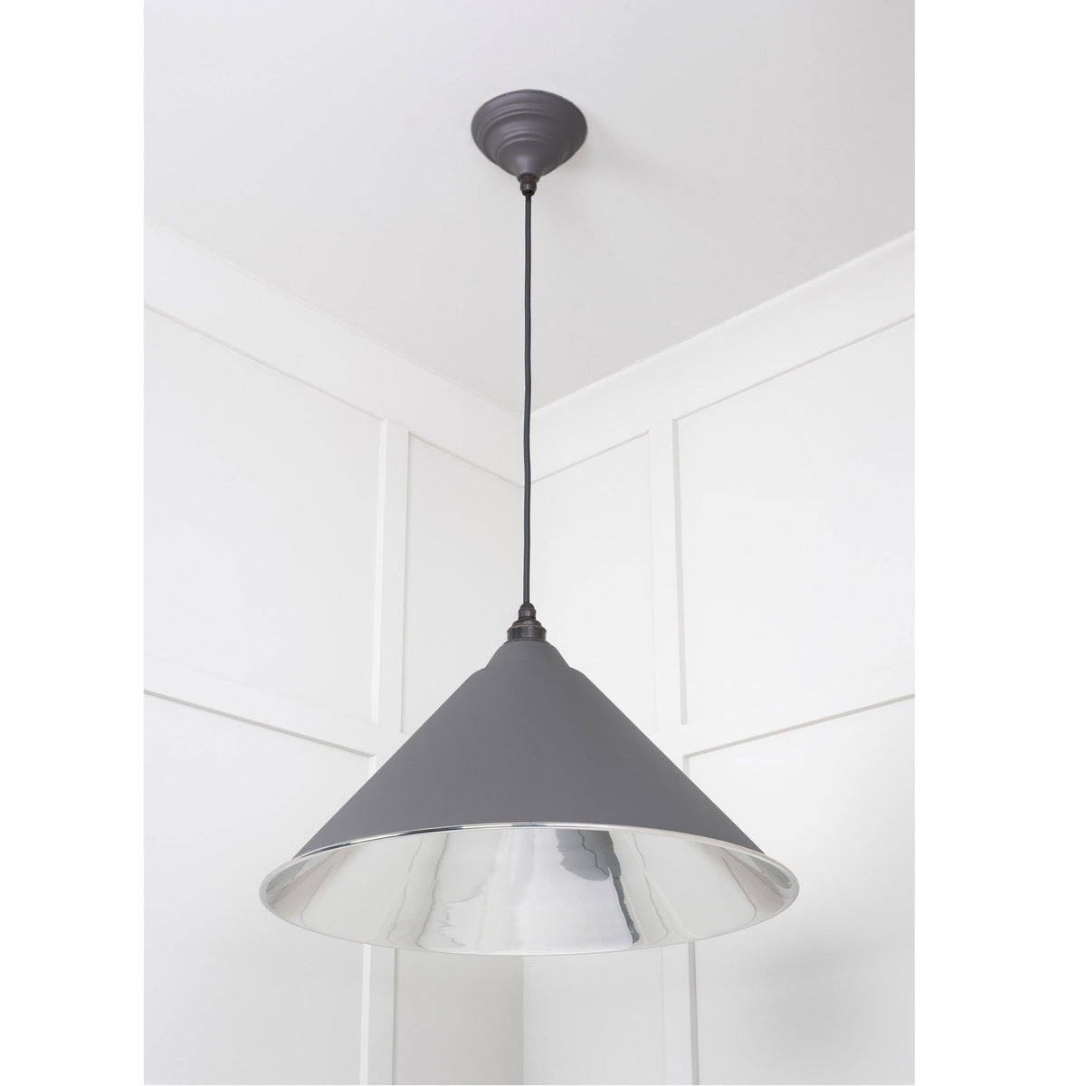 Smooth Nickel Hockley Pendant in Bluff