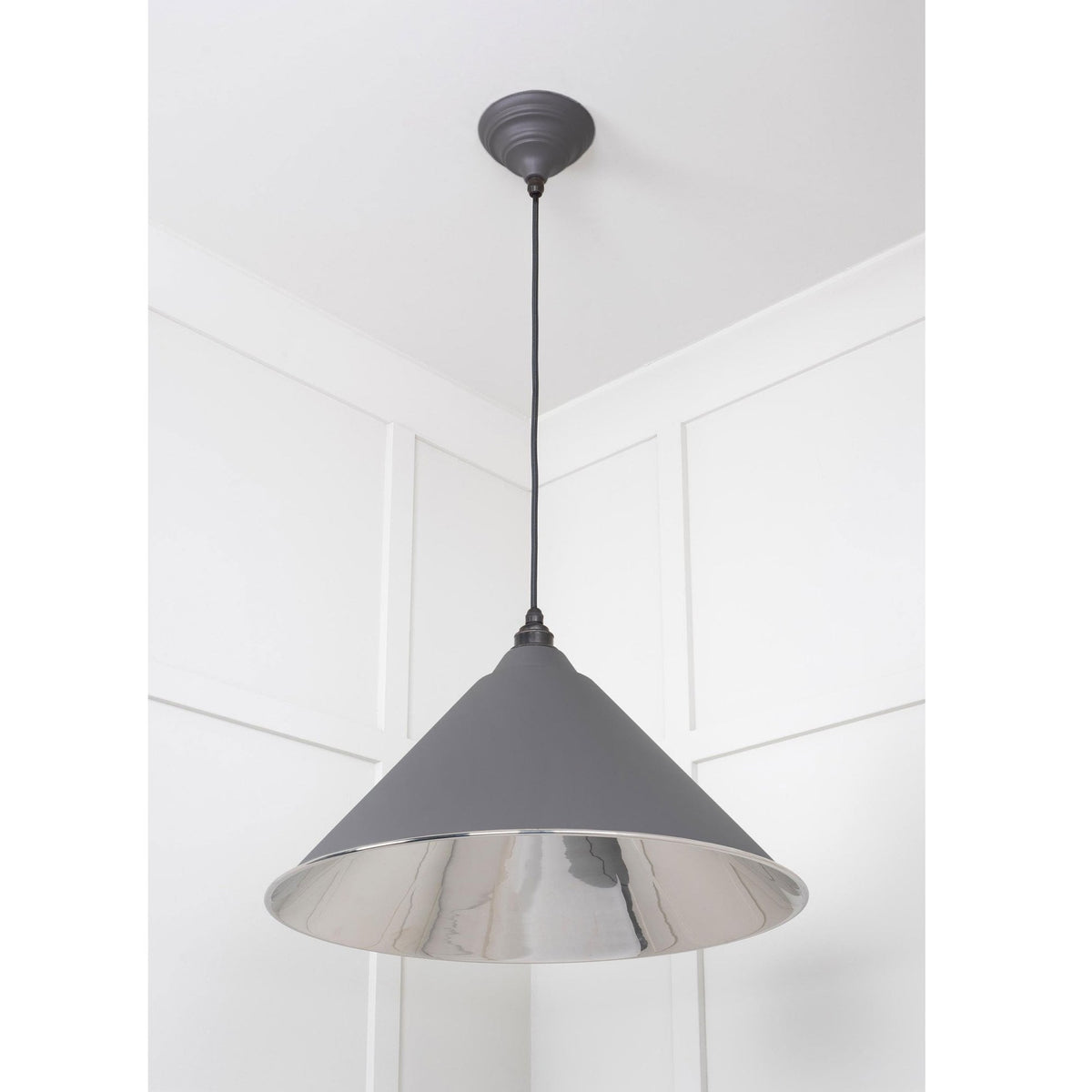 Smooth Nickel Hockley Pendant in Bluff