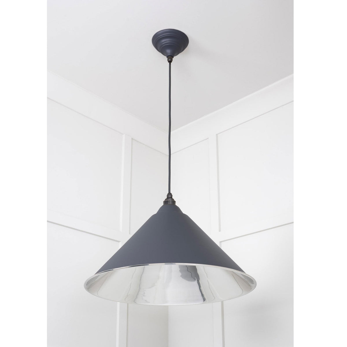 Smooth Nickel Hockley Pendant in Slate