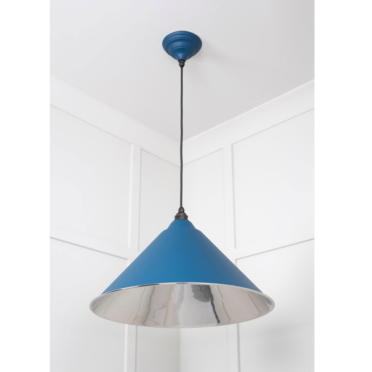 Smooth Nickel Hockley Pendant in Upstream