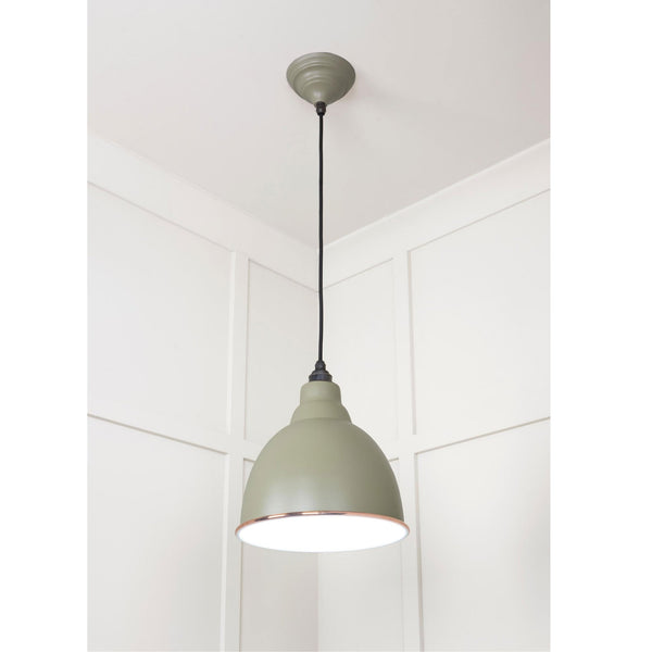 White Gloss Brindley Pendant in Tump