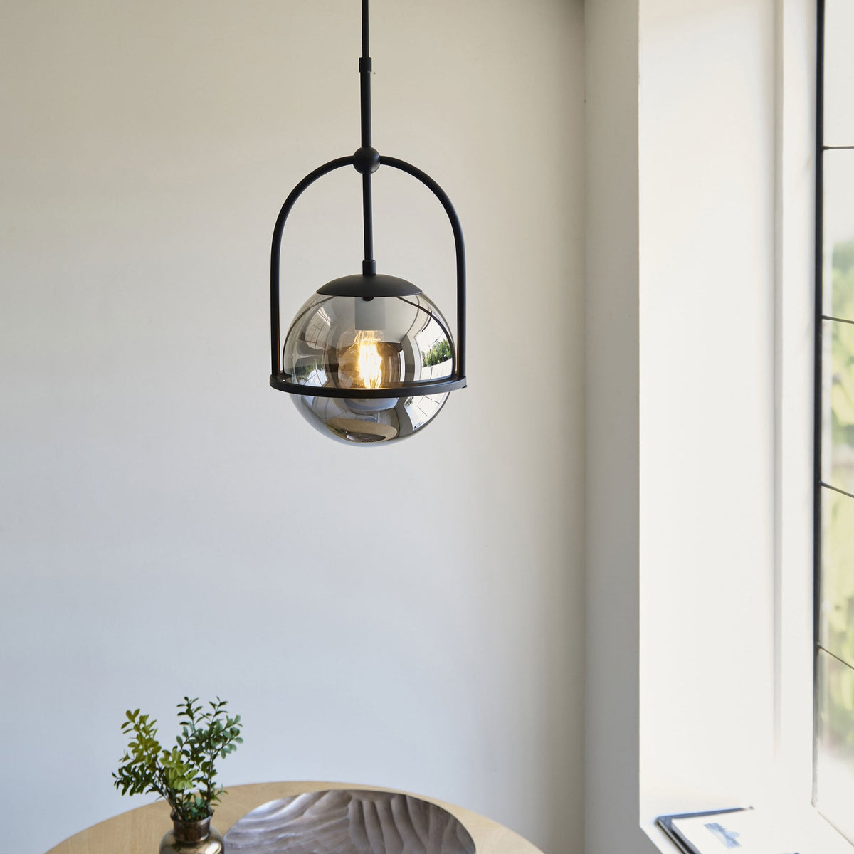 Overcombe Single Drop Pendant in Matt Black