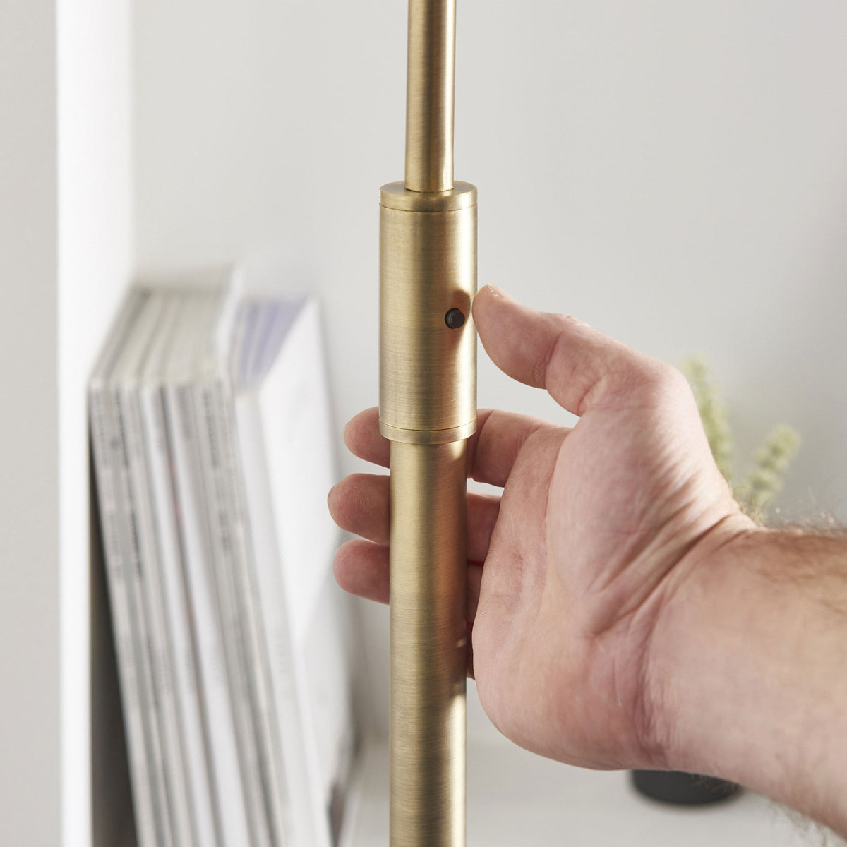 Otto Floor Lamp in Antique Brass with a Black Marble Base