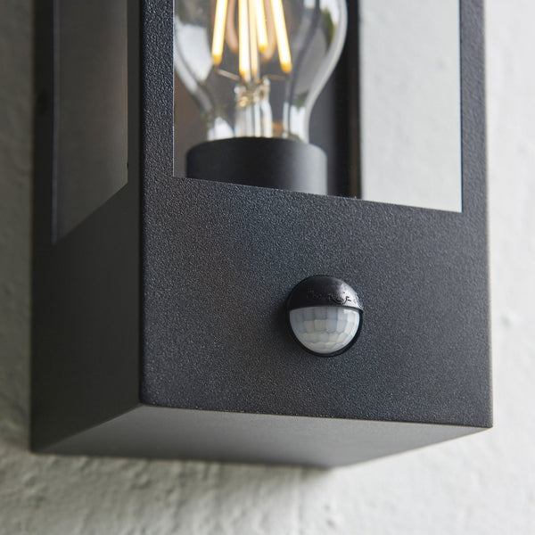 Oxford IP44 Exterior PIR Wall Light in Matt Black