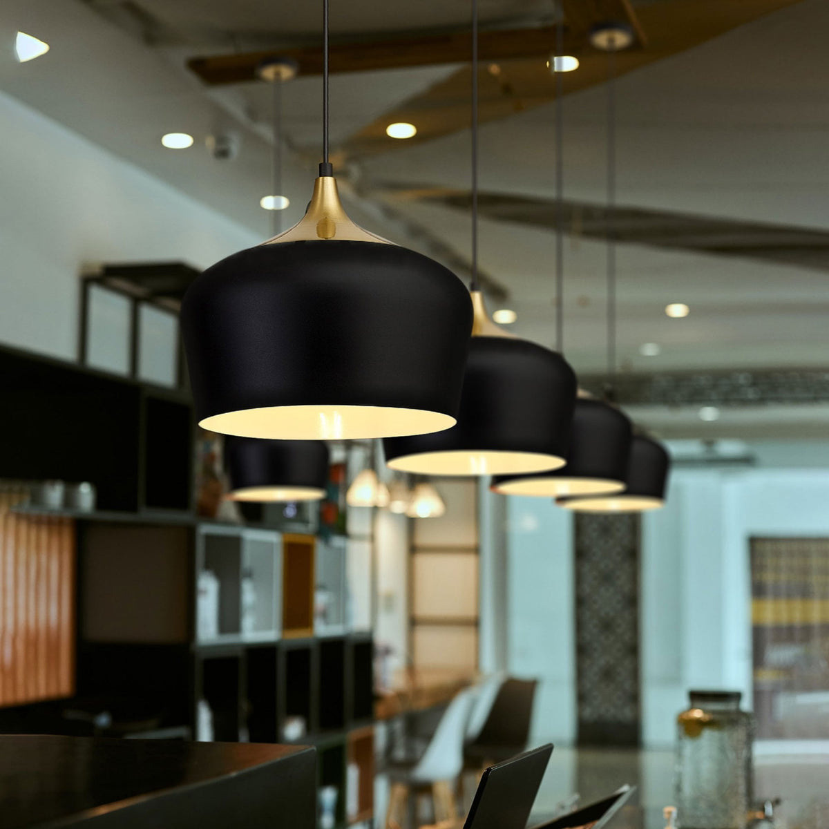 Dartington Pendant in Black with Gold Detail